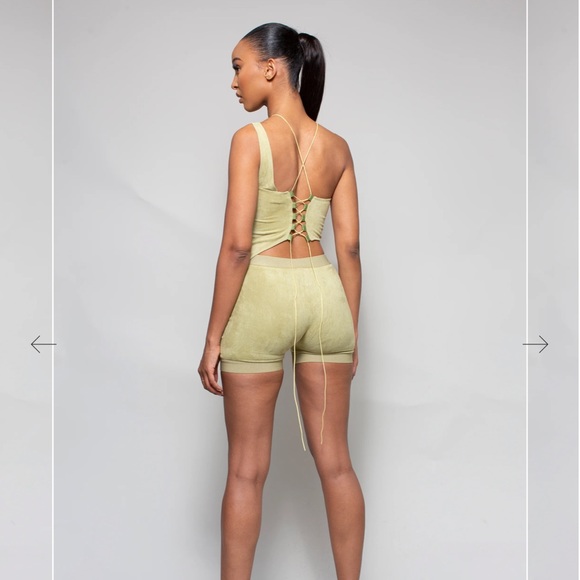 Two piece set from wnnswear. - Picture 2 of 2